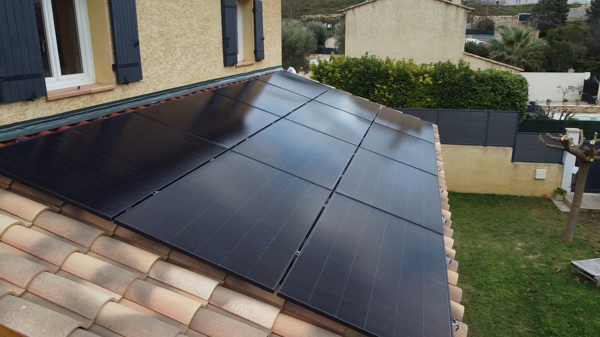 Installation de panneaux solaires à Auriol
